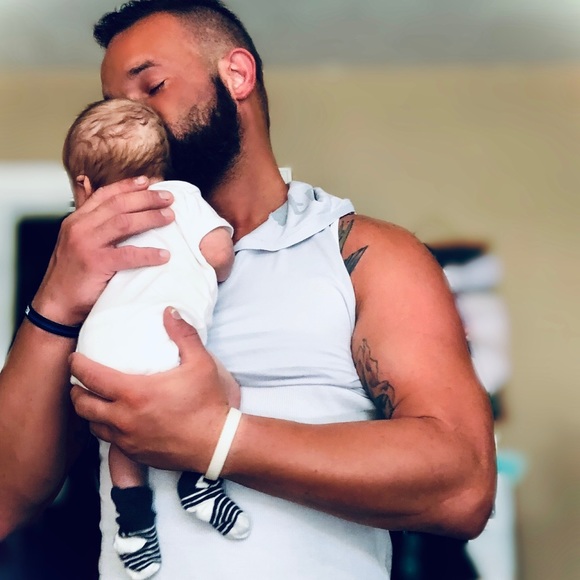 Comment “HELLO” and I’ll follow you! 🍒 - Picture 14 of 16